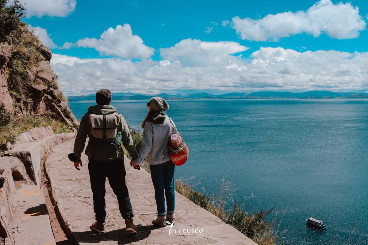 Discover Titicaca in 2 Days: Uros Island and stay in Taquile 1